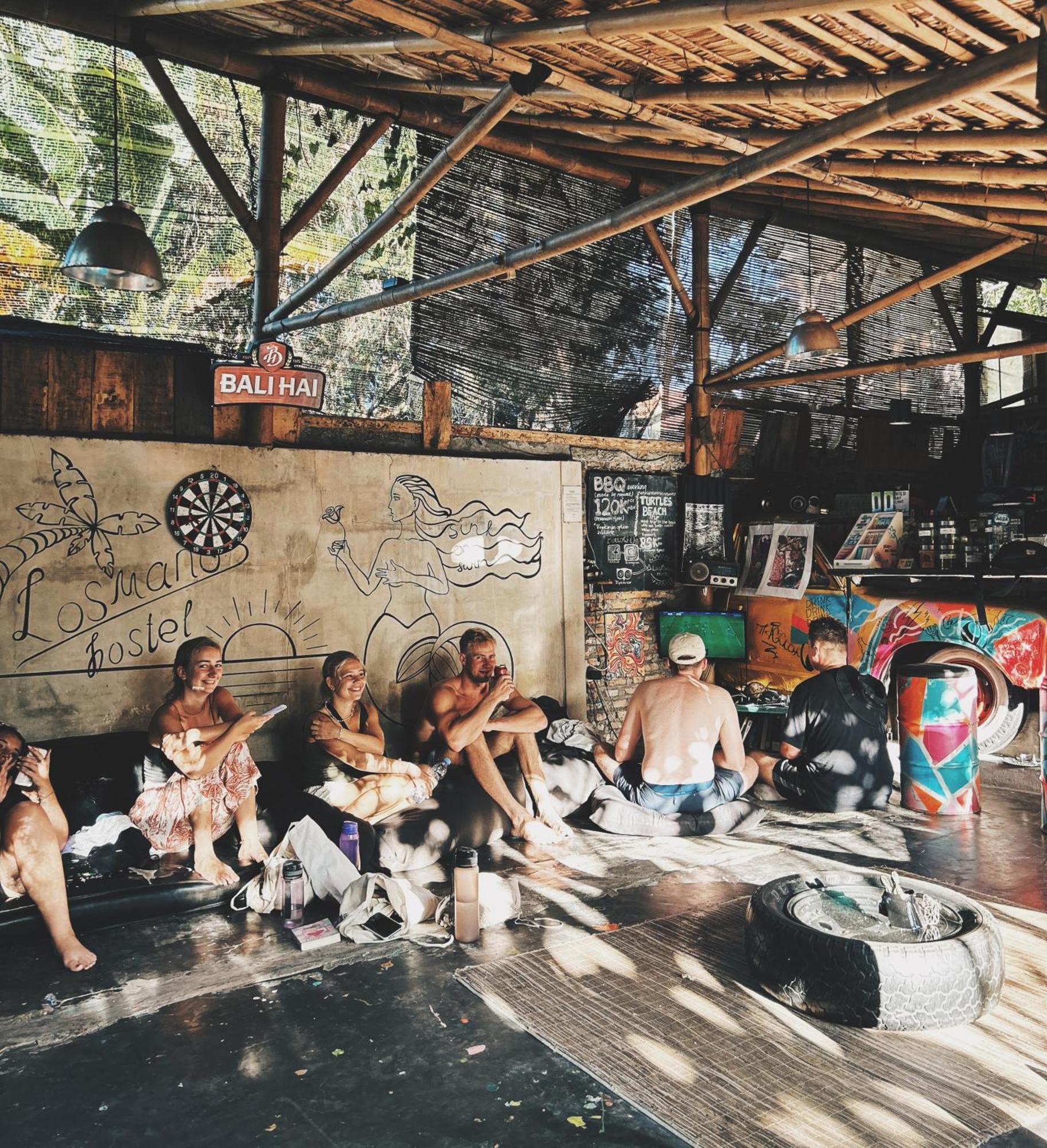 Losmanos Hostel يوغياكارتا المظهر الخارجي الصورة