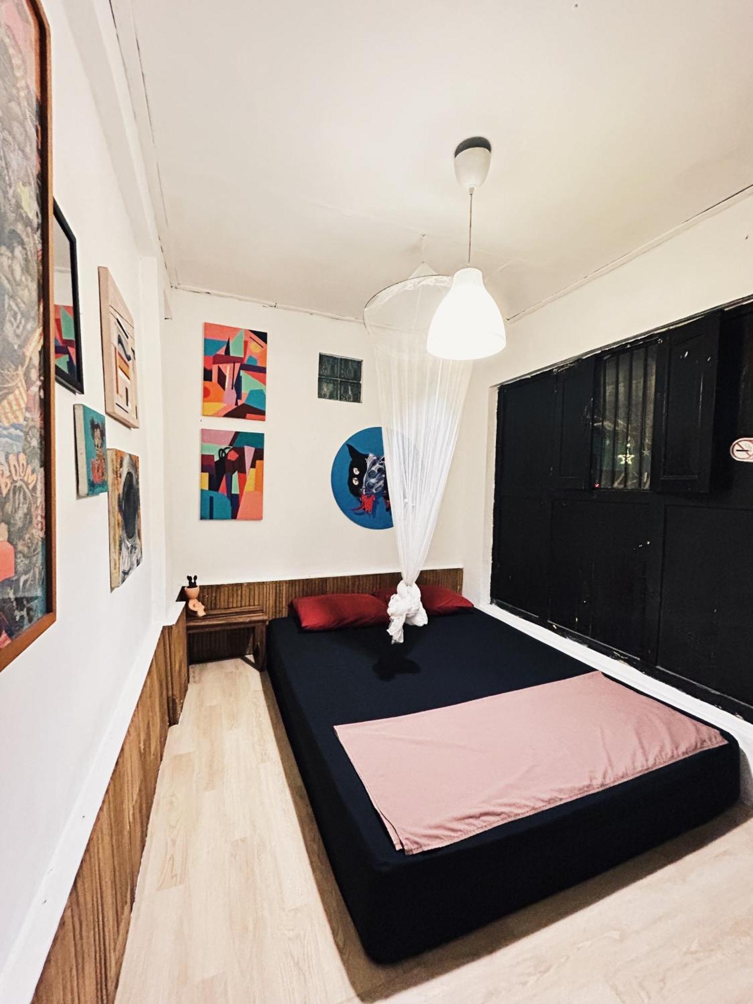 Losmanos Hostel يوغياكارتا المظهر الخارجي الصورة